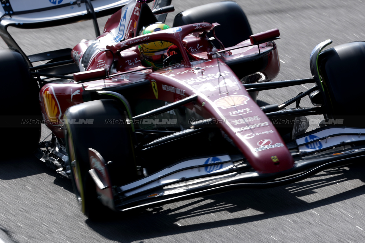 GP BRASILE, Lewis Hamilton (GBR) Ferrari SF-25.

07.11.2025. Formula 1 World Championship, Rd 21, Brazilian Grand Prix, Sao Paulo, Brazil, Sprint Qualifiche Day.

 - www.xpbimages.com, EMail: requests@xpbimages.com © Copyright: Coates / XPB Images