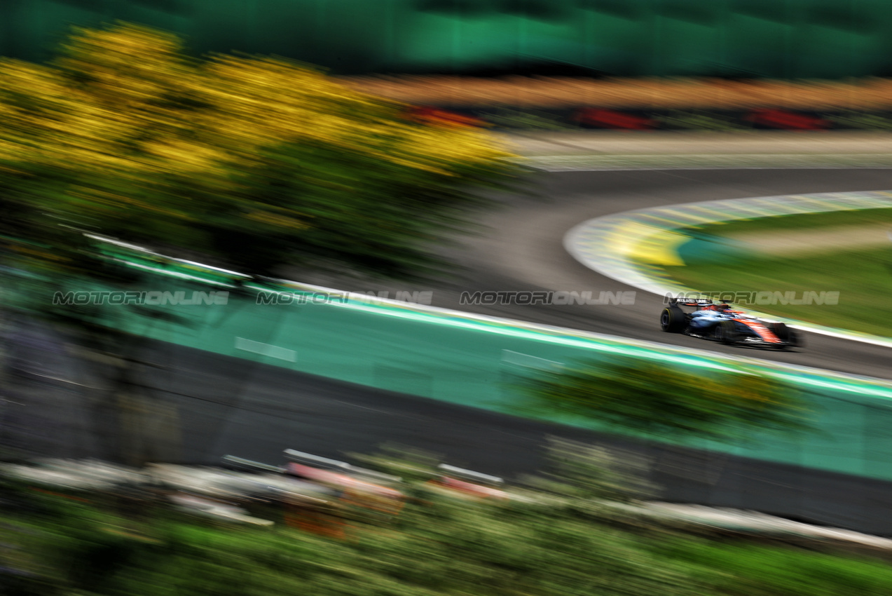 GP BRASILE, Alexander Albon (THA) Atlassian Williams Racing FW47.
07.11.2025. Formula 1 World Championship, Rd 21, Brazilian Grand Prix, Sao Paulo, Brazil, Sprint Qualifiche Day.