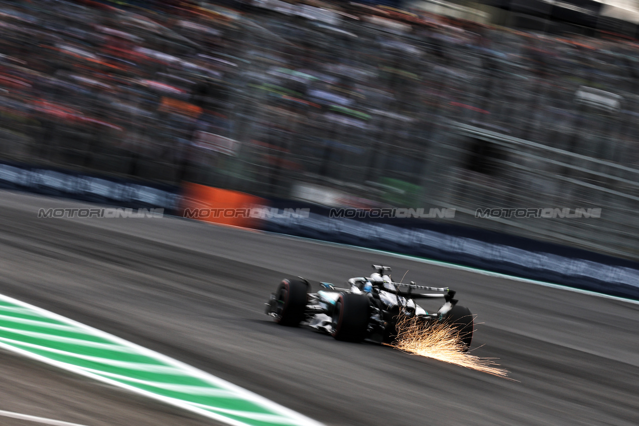 GP BRASILE, George Russell (GBR) Mercedes AMG F1 W16.

07.11.2025. Formula 1 World Championship, Rd 21, Brazilian Grand Prix, Sao Paulo, Brazil, Sprint Qualifiche Day.