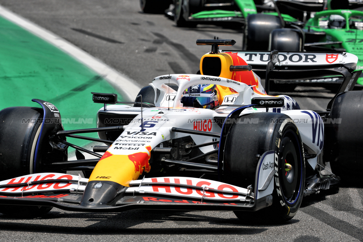 GP BRASILE, Isack Hadjar (FRA) Racing Bulls VCARB 02.

07.11.2025. Formula 1 World Championship, Rd 21, Brazilian Grand Prix, Sao Paulo, Brazil, Sprint Qualifiche Day.

- www.xpbimages.com, EMail: requests@xpbimages.com © Copyright: Batchelor / XPB Images