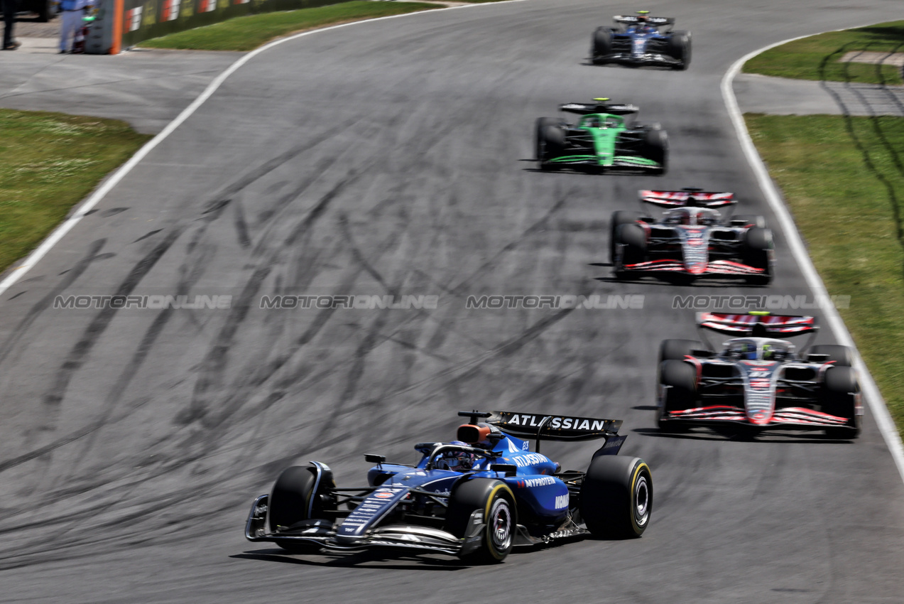 GP CANADA, Alexander Albon (THA) Atlassian Williams Racing FW47.

15.06.2025. Formula 1 World Championship, Rd 10, Canadian Grand Prix, Montreal, Canada, Gara Day.

 - www.xpbimages.com, EMail: requests@xpbimages.com © Copyright: Rew / XPB Images