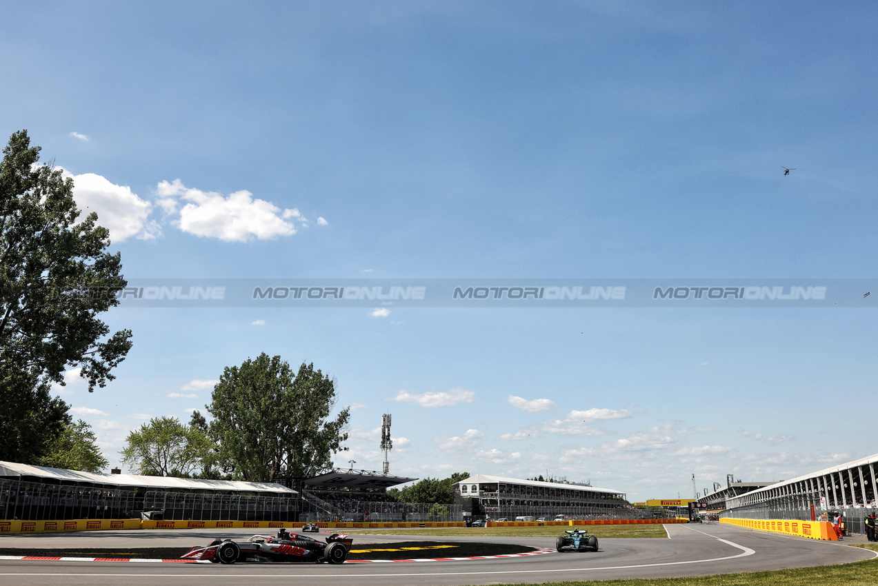 GP CANADA, Esteban Ocon (FRA) Haas VF-25.

15.06.2025. Formula 1 World Championship, Rd 10, Canadian Grand Prix, Montreal, Canada, Gara Day.

- www.xpbimages.com, EMail: requests@xpbimages.com © Copyright: Bearne / XPB Images