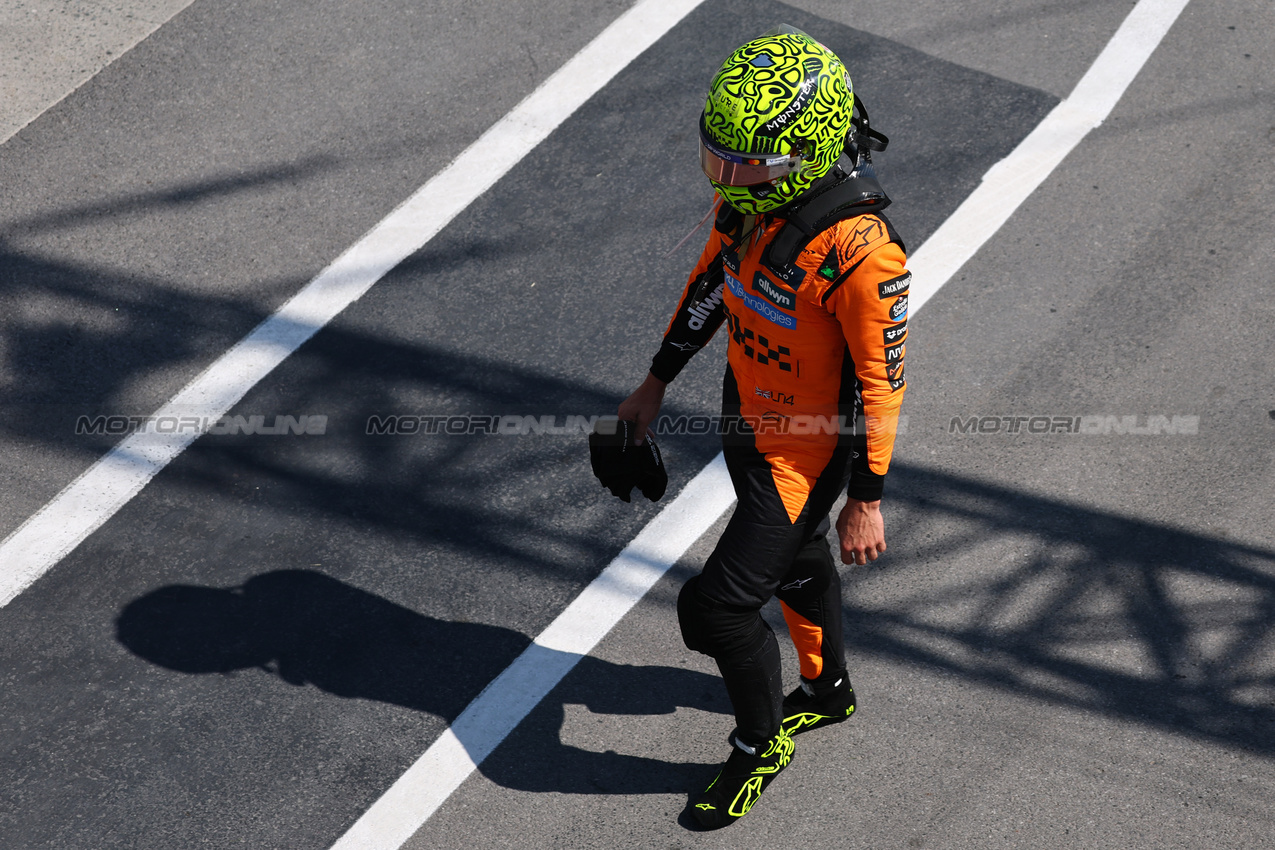 GP CANADA, Lando Norris (GBR) McLaren retired from the race.
15.06.2025. Formula 1 World Championship, Rd 10, Canadian Grand Prix, Montreal, Canada, Gara Day.
- www.xpbimages.com, EMail: requests@xpbimages.com © Copyright: Batchelor / XPB Images