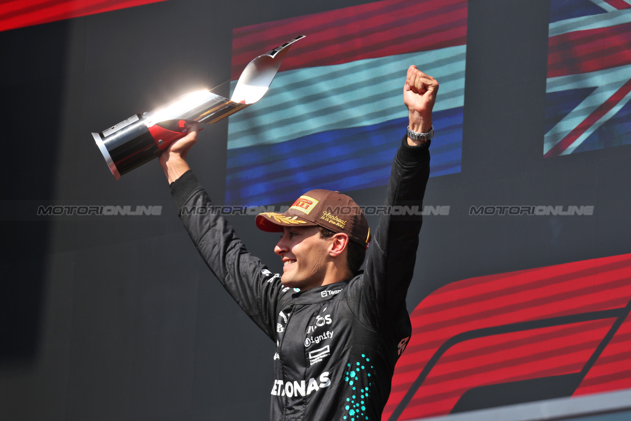GP CANADA, Gara winner George Russell (GBR) Mercedes AMG F1 celebrates on the podium.

15.06.2025. Formula 1 World Championship, Rd 10, Canadian Grand Prix, Montreal, Canada, Gara Day.

- www.xpbimages.com, EMail: requests@xpbimages.com © Copyright: Bearne / XPB Images