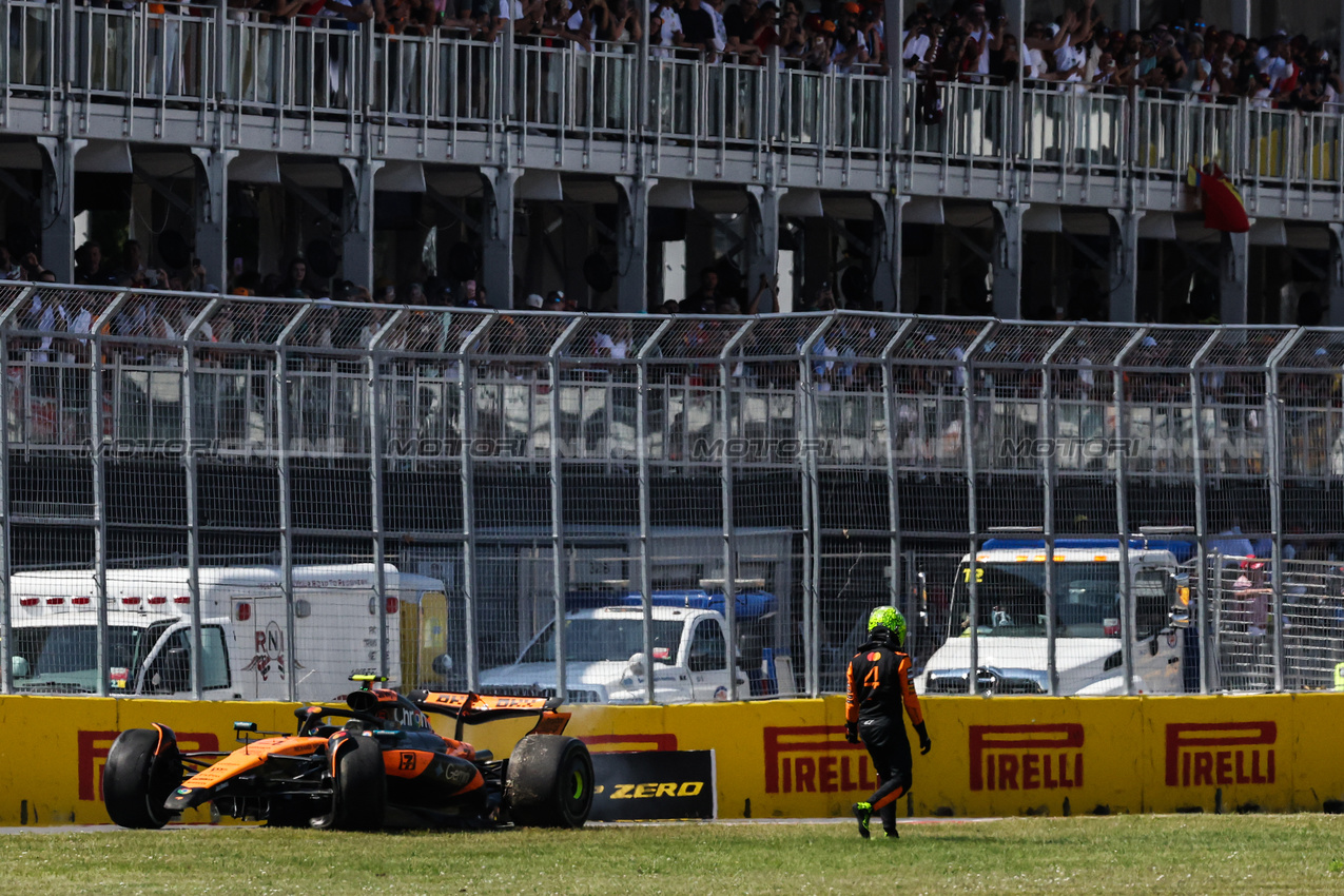 GP CANADA, Lando Norris (GBR), McLaren F1 Team 
15.06.2025. Formula 1 World Championship, Rd 10, Canadian Grand Prix, Montreal, Canada, Gara Day.
- www.xpbimages.com, EMail: requests@xpbimages.com © Copyright: Charniaux / XPB Images
