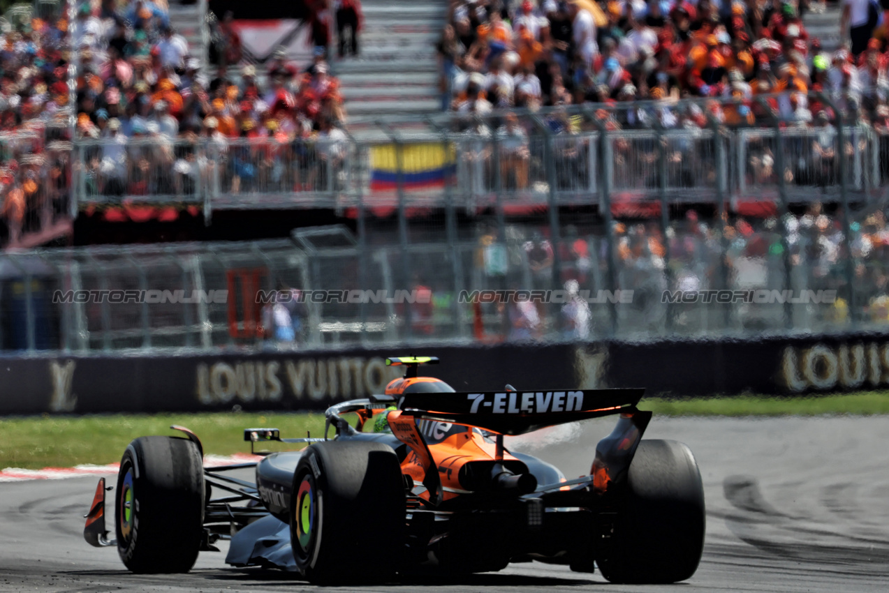 GP CANADA, Lando Norris (GBR) McLaren MCL39.

15.06.2025. Formula 1 World Championship, Rd 10, Canadian Grand Prix, Montreal, Canada, Gara Day.

 - www.xpbimages.com, EMail: requests@xpbimages.com © Copyright: Rew / XPB Images