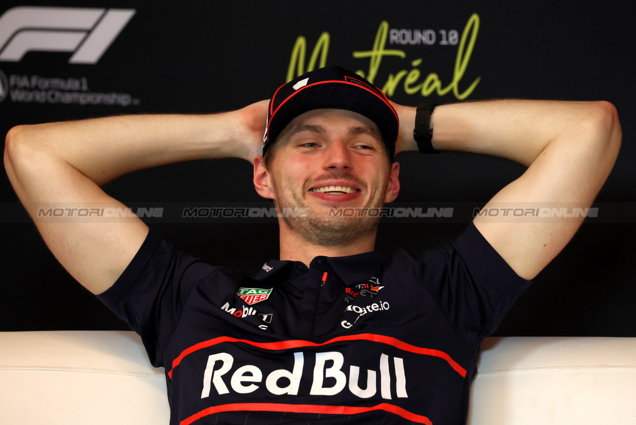 GP CANADA, Max Verstappen (NLD) Red Bull Racing in the post race FIA Press Conference.

15.06.2025. Formula 1 World Championship, Rd 10, Canadian Grand Prix, Montreal, Canada, Gara Day.

 - www.xpbimages.com, EMail: requests@xpbimages.com © Copyright: Rew / XPB Images