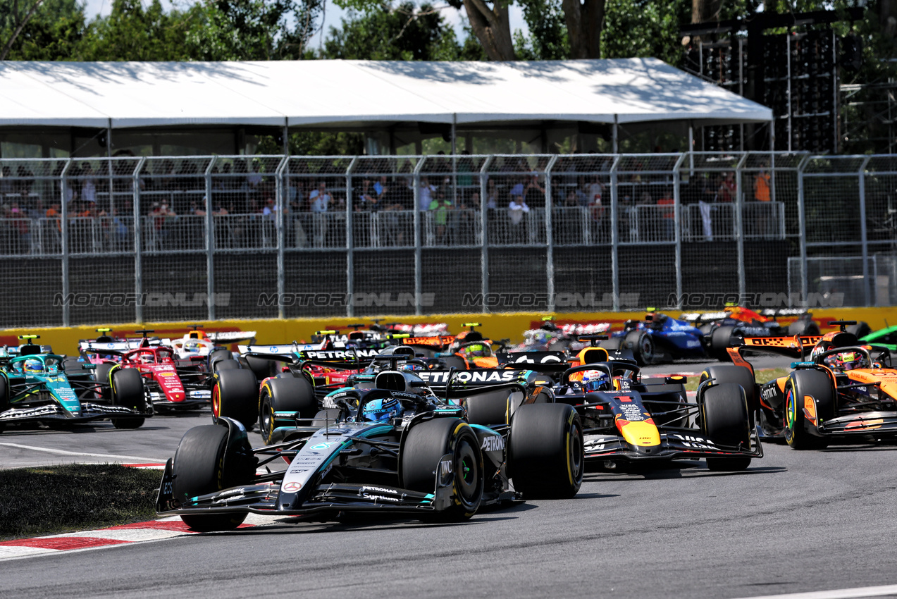 GP CANADA, George Russell (GBR) Mercedes AMG F1 W16 davanti a at the partenza of the race.

15.06.2025. Formula 1 World Championship, Rd 10, Canadian Grand Prix, Montreal, Canada, Gara Day.

- www.xpbimages.com, EMail: requests@xpbimages.com © Copyright: Batchelor / XPB Images