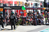 GP CANADA, Yuki Tsunoda (JPN) Red Bull Racing RB21 makes a pit stop.

15.06.2025. Formula 1 World Championship, Rd 10, Canadian Grand Prix, Montreal, Canada, Gara Day.

- www.xpbimages.com, EMail: requests@xpbimages.com © Copyright: Batchelor / XPB Images