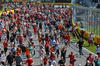 GP CANADA, Circuit Atmosfera - fans at the podium.

15.06.2025. Formula 1 World Championship, Rd 10, Canadian Grand Prix, Montreal, Canada, Gara Day.

- www.xpbimages.com, EMail: requests@xpbimages.com © Copyright: Batchelor / XPB Images