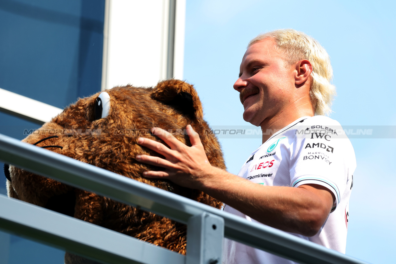 GP CANADA, Valtteri Bottas (FIN) Mercedes AMG F1 Reserve Driver.

12.06.2025. Formula 1 World Championship, Rd 10, Canadian Grand Prix, Montreal, Canada, Preparation Day.

 - www.xpbimages.com, EMail: requests@xpbimages.com © Copyright: Rew / XPB Images