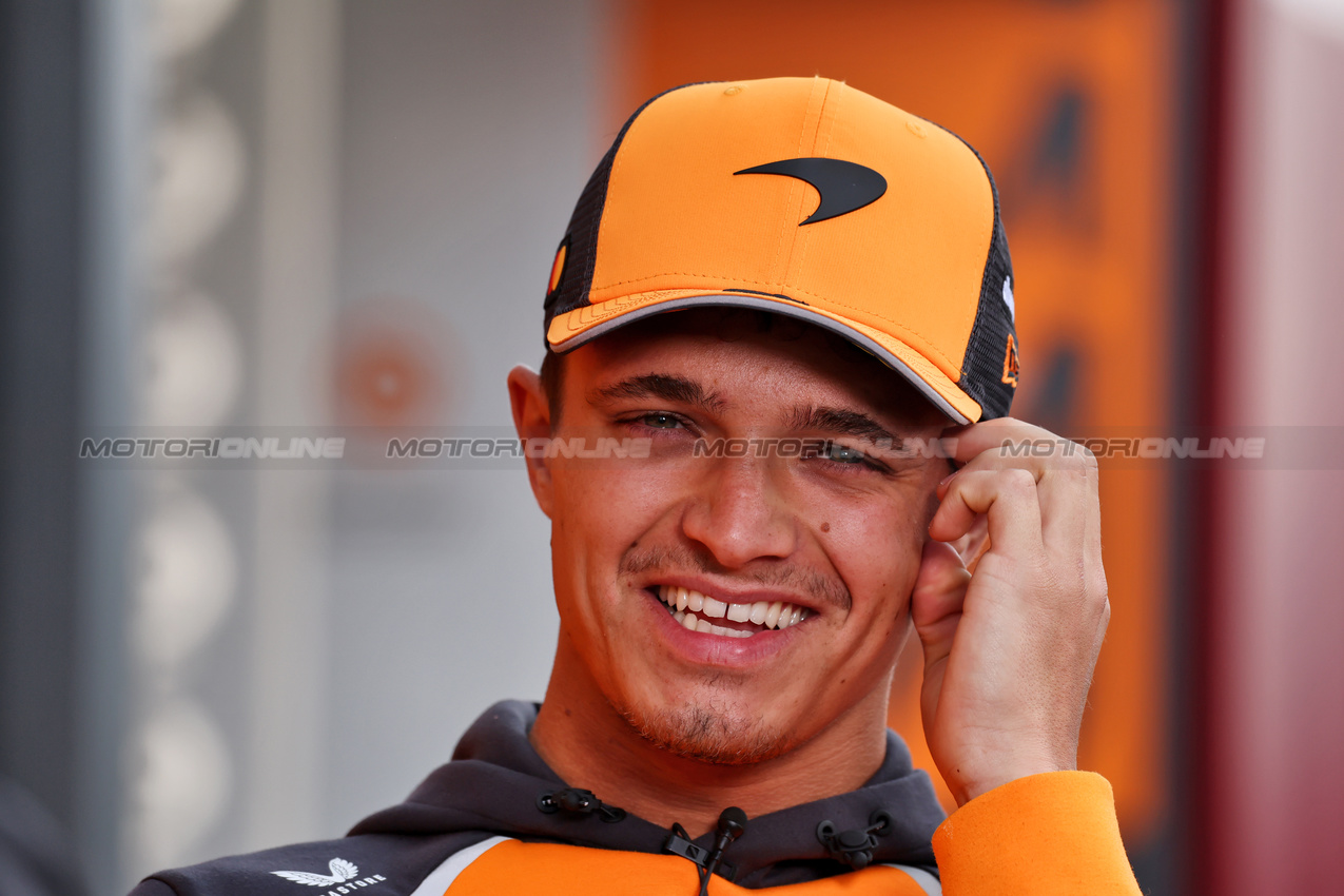 GP CANADA, Lando Norris (GBR) McLaren.

12.06.2025. Formula 1 World Championship, Rd 10, Canadian Grand Prix, Montreal, Canada, Preparation Day.

 - www.xpbimages.com, EMail: requests@xpbimages.com © Copyright: Rew / XPB Images