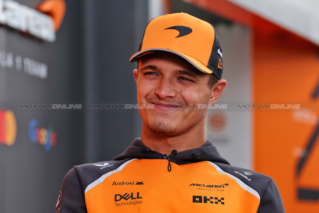 GP CANADA, Lando Norris (GBR) McLaren.

12.06.2025. Formula 1 World Championship, Rd 10, Canadian Grand Prix, Montreal, Canada, Preparation Day.

 - www.xpbimages.com, EMail: requests@xpbimages.com © Copyright: Rew / XPB Images