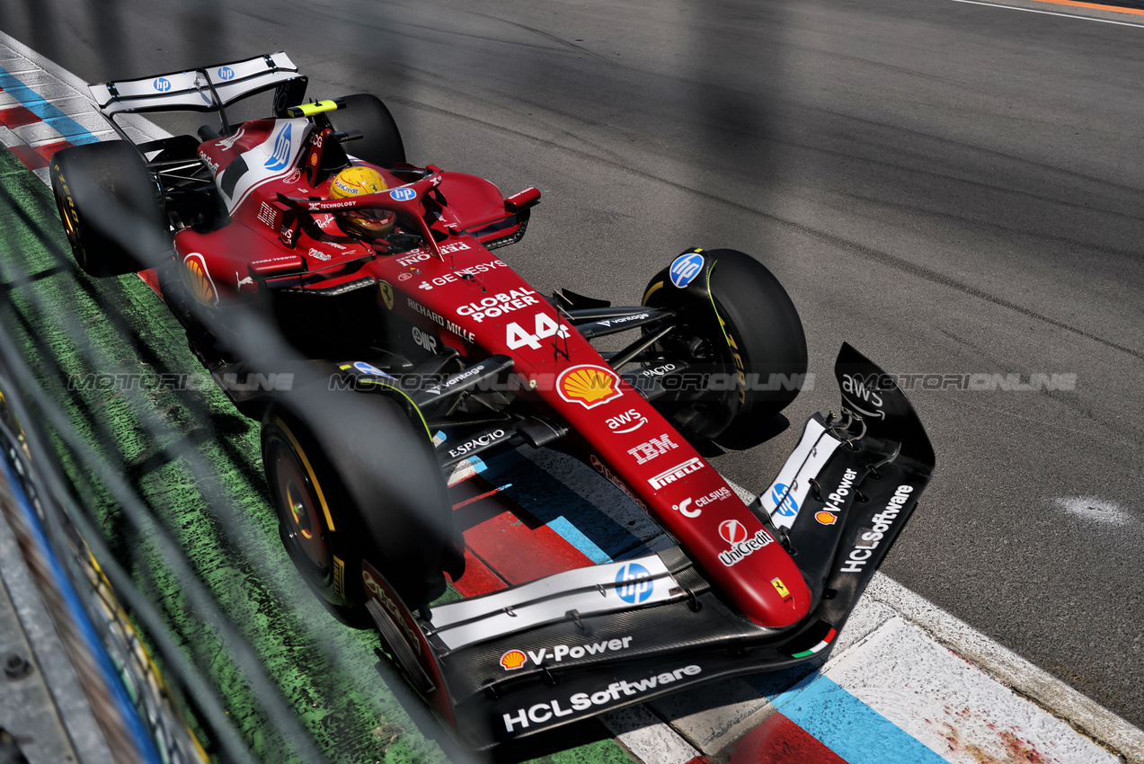 GP CANADA, Lewis Hamilton (GBR) Ferrari SF-25.

14.06.2025. Formula 1 World Championship, Rd 10, Canadian Grand Prix, Montreal, Canada, Qualifiche Day.

- www.xpbimages.com, EMail: requests@xpbimages.com © Copyright: Charniaux / XPB Images