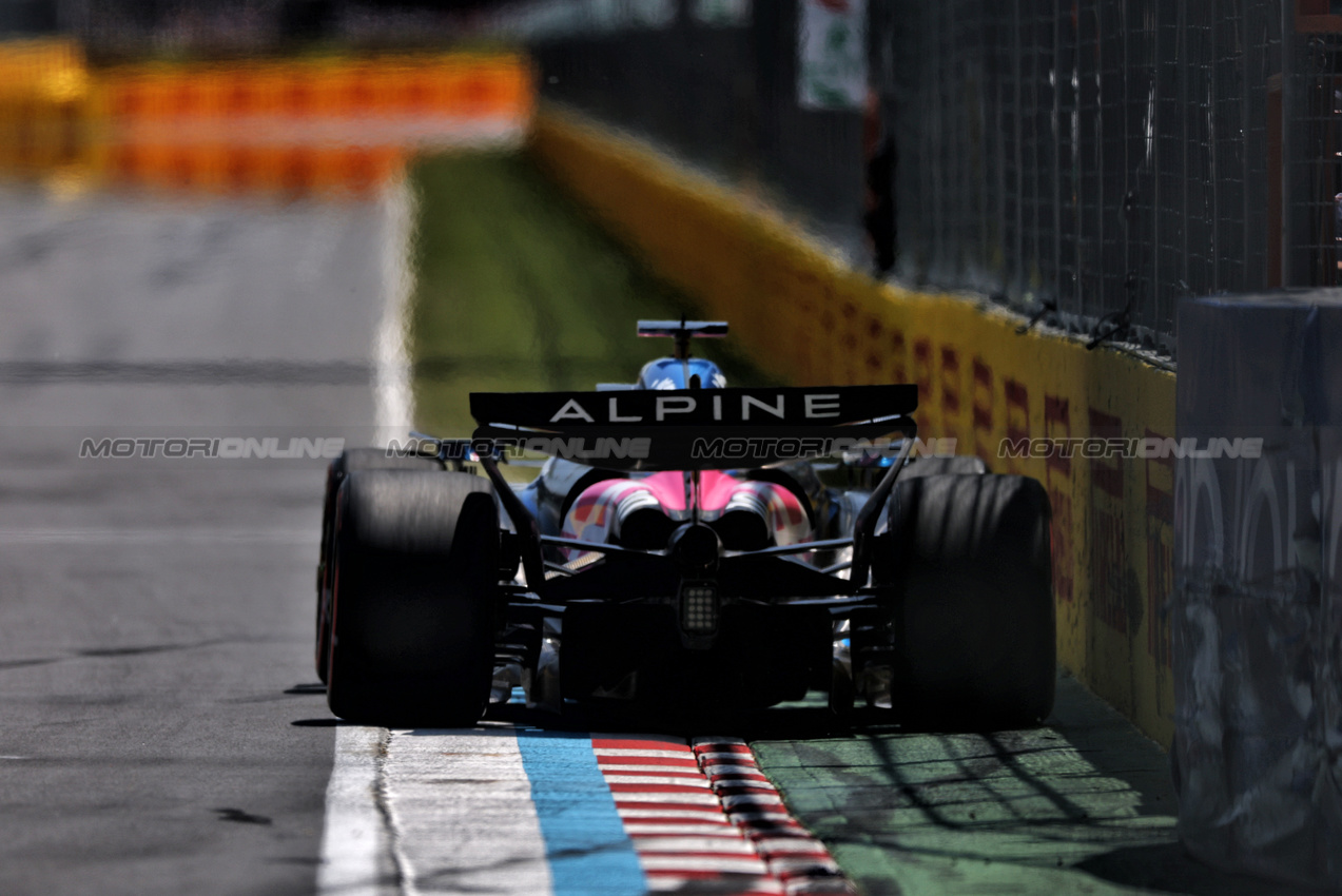 GP CANADA, Pierre Gasly (FRA) Alpine F1 Team A525.

14.06.2025. Formula 1 World Championship, Rd 10, Canadian Grand Prix, Montreal, Canada, Qualifiche Day.

- www.xpbimages.com, EMail: requests@xpbimages.com © Copyright: Charniaux / XPB Images