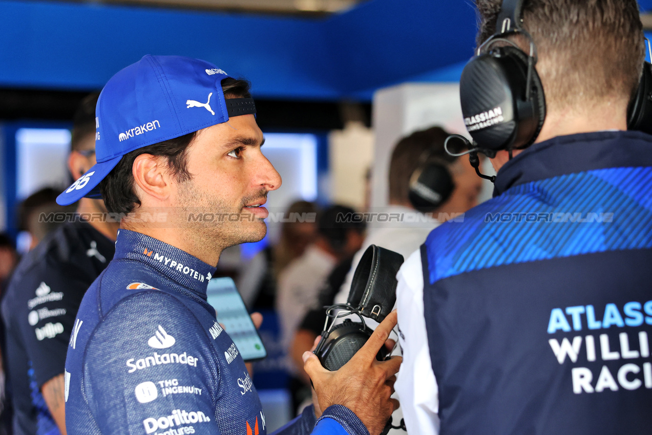 GP CANADA, Carlos Sainz (ESP) Atlassian Williams Racing.

14.06.2025. Formula 1 World Championship, Rd 10, Canadian Grand Prix, Montreal, Canada, Qualifiche Day.

- www.xpbimages.com, EMail: requests@xpbimages.com © Copyright: Bearne / XPB Images