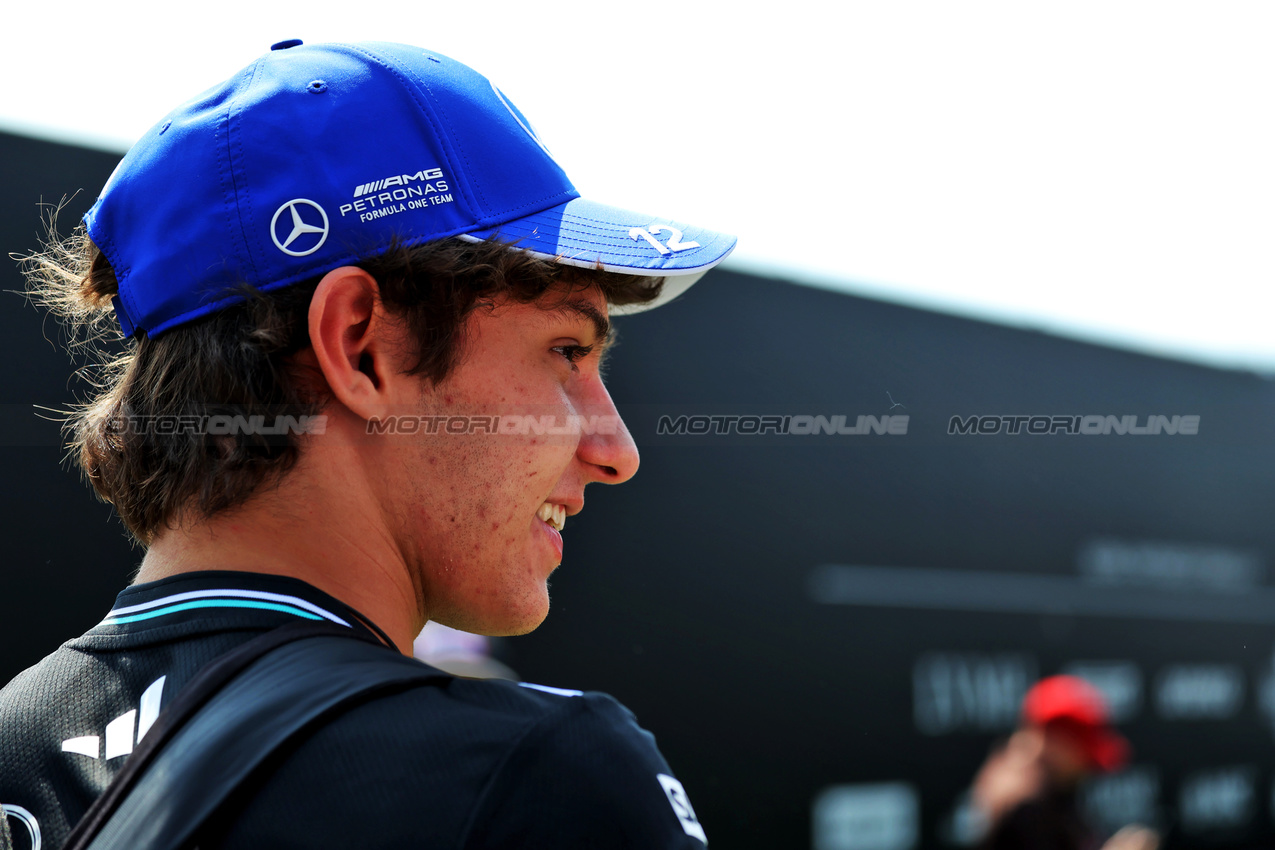 GP CANADA, Andrea Kimi Antonelli (ITA) Mercedes AMG F1.

14.06.2025. Formula 1 World Championship, Rd 10, Canadian Grand Prix, Montreal, Canada, Qualifiche Day.

 - www.xpbimages.com, EMail: requests@xpbimages.com © Copyright: Rew / XPB Images