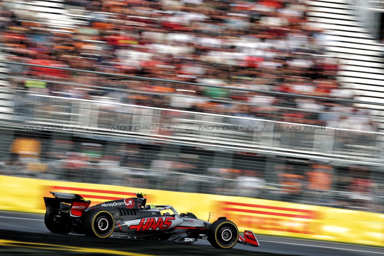 GP CANADA, Oliver Bearman (GBR) Haas VF-25.

13.06.2025. Formula 1 World Championship, Rd 10, Canadian Grand Prix, Montreal, Canada, Practice Day.

- www.xpbimages.com, EMail: requests@xpbimages.com © Copyright: Bearne / XPB Images