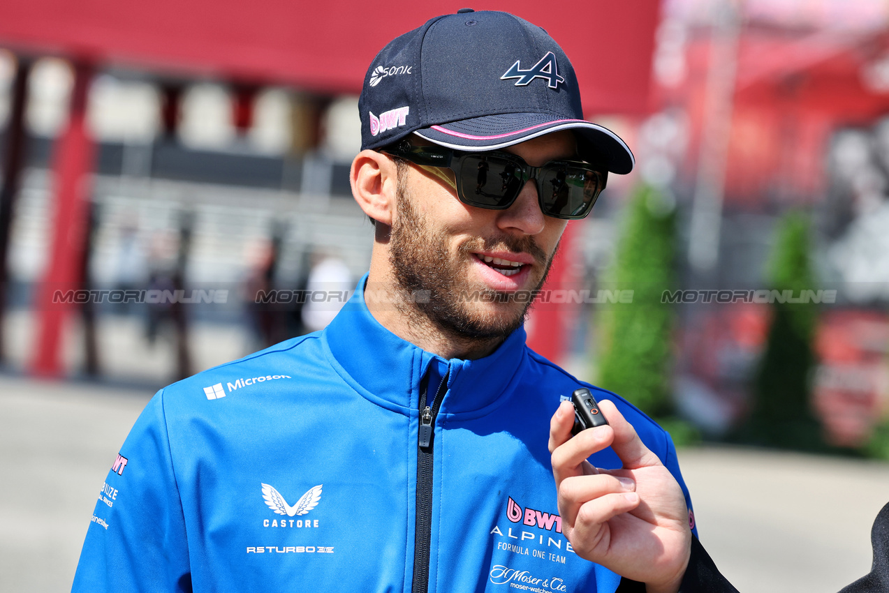 GP CINA, Pierre Gasly (FRA) Alpine F1 Team.

23.03.2025. Formula 1 World Championship, Rd 2, Chinese Grand Prix, Shanghai, China, Gara Day.

- www.xpbimages.com, EMail: requests@xpbimages.com © Copyright: Moy / XPB Images