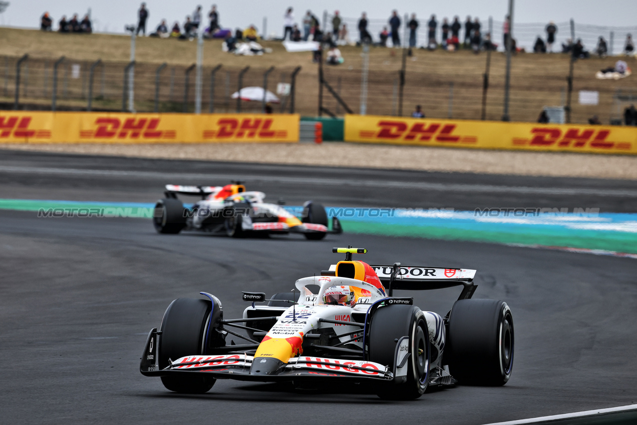 GP CINA, Yuki Tsunoda (JPN) Racing Bulls VCARB 02.

23.03.2025. Formula 1 World Championship, Rd 2, Chinese Grand Prix, Shanghai, China, Gara Day.

- www.xpbimages.com, EMail: requests@xpbimages.com © Copyright: Batchelor / XPB Images