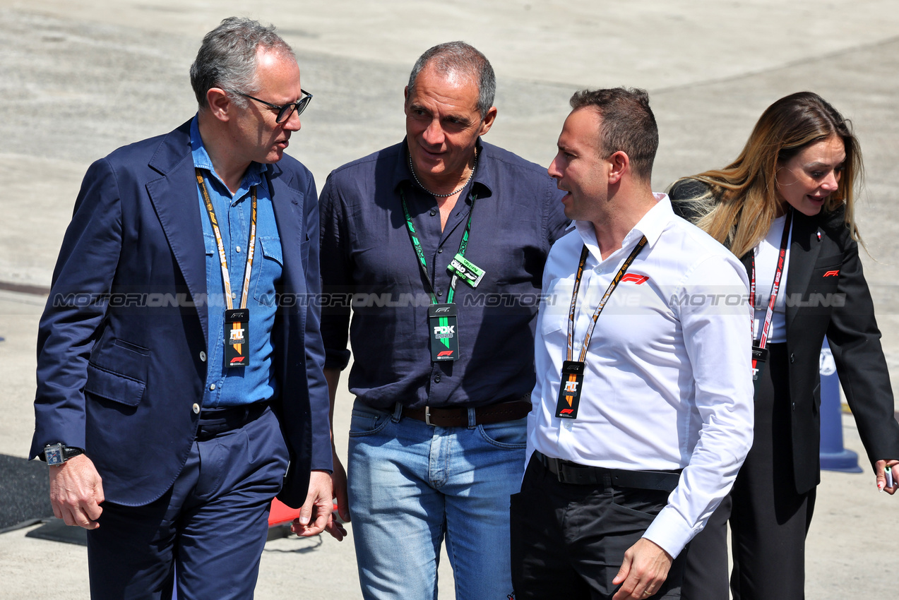 GP CINA, Stefano Domenicali (ITA) Formula One President e CEO (Left).

23.03.2025. Formula 1 World Championship, Rd 2, Chinese Grand Prix, Shanghai, China, Gara Day.

- www.xpbimages.com, EMail: requests@xpbimages.com © Copyright: Moy / XPB Images