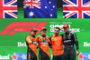 GP CINA, Lando Norris (GBR), McLaren F1 Team Oscar Piastri (AUS), McLaren e George Russell (GBR), Mercedes AMG F1 
23.03.2025. Formula 1 World Championship, Rd 2, Chinese Grand Prix, Shanghai, China, Gara Day.
- www.xpbimages.com, EMail: requests@xpbimages.com © Copyright: Charniaux / XPB Images