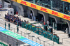GP CINA, Alpine F1 Team e Aston Martin F1 Team pay their respects to Eddie Jordan.

23.03.2025. Formula 1 World Championship, Rd 2, Chinese Grand Prix, Shanghai, China, Gara Day.

- www.xpbimages.com, EMail: requests@xpbimages.com © Copyright: Batchelor / XPB Images