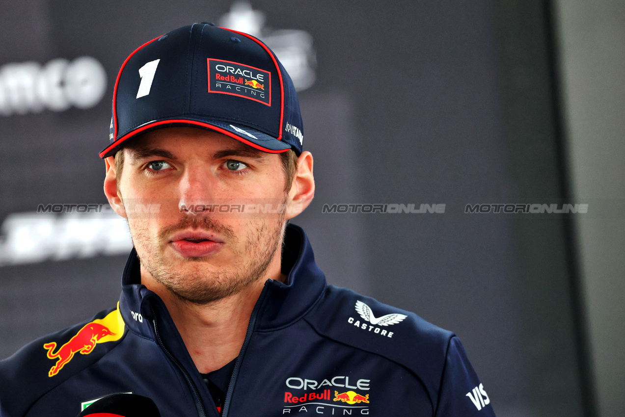 GP CINA, Max Verstappen (NLD) Red Bull Racing.

20.03.2025. Formula 1 World Championship, Rd 2, Chinese Grand Prix, Shanghai, China, Preparation Day.

- www.xpbimages.com, EMail: requests@xpbimages.com © Copyright: Batchelor / XPB Images
