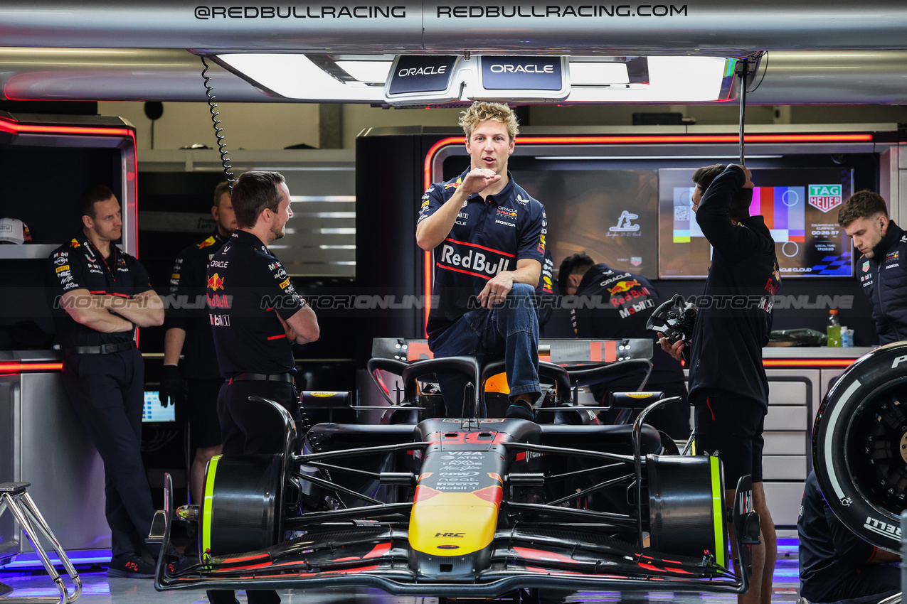 GP CINA, Liam Lawson (NZL), Red Bull Racing 
20.03.2025. Formula 1 World Championship, Rd 2, Chinese Grand Prix, Shanghai, China, Preparation Day.
- www.xpbimages.com, EMail: requests@xpbimages.com © Copyright: Charniaux / XPB Images
