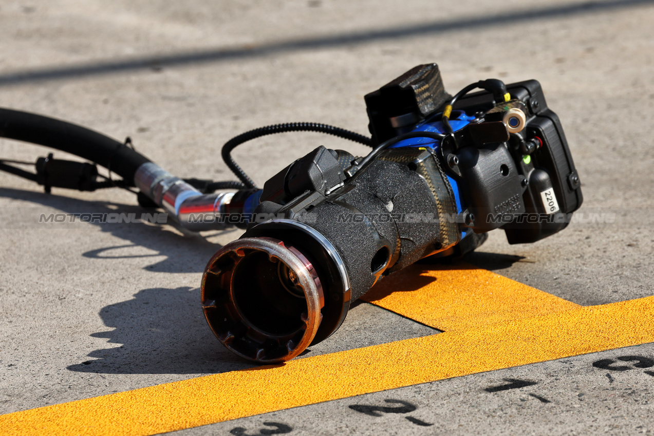 GP CINA, Pit stop air gun.

20.03.2025. Formula 1 World Championship, Rd 2, Chinese Grand Prix, Shanghai, China, Preparation Day.

- www.xpbimages.com, EMail: requests@xpbimages.com © Copyright: Moy / XPB Images