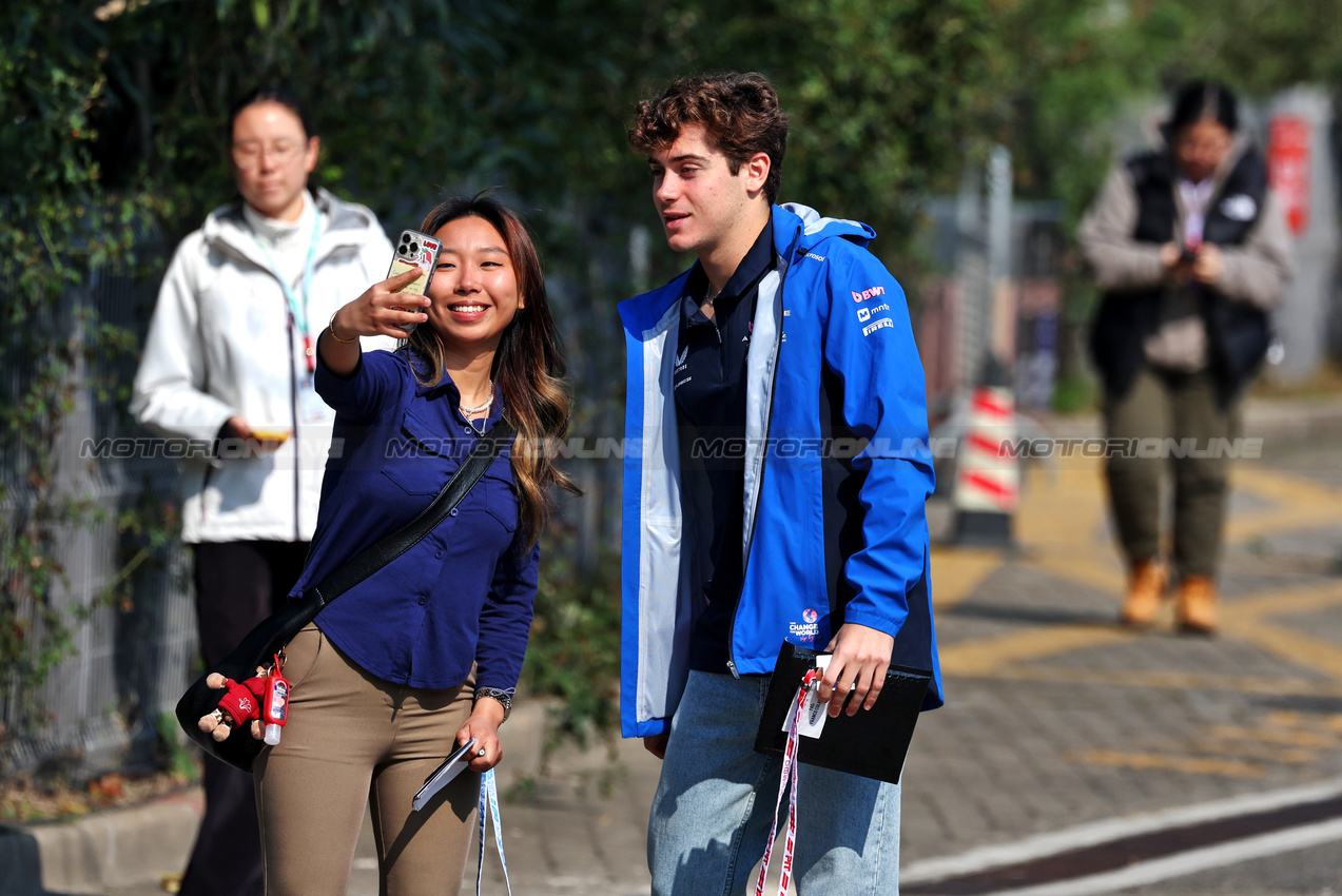 GP CINA, Franco Colapinto (ARG) Alpine F1 Team Reserve Driver.

20.03.2025. Formula 1 World Championship, Rd 2, Chinese Grand Prix, Shanghai, China, Preparation Day.

- www.xpbimages.com, EMail: requests@xpbimages.com © Copyright: Moy / XPB Images