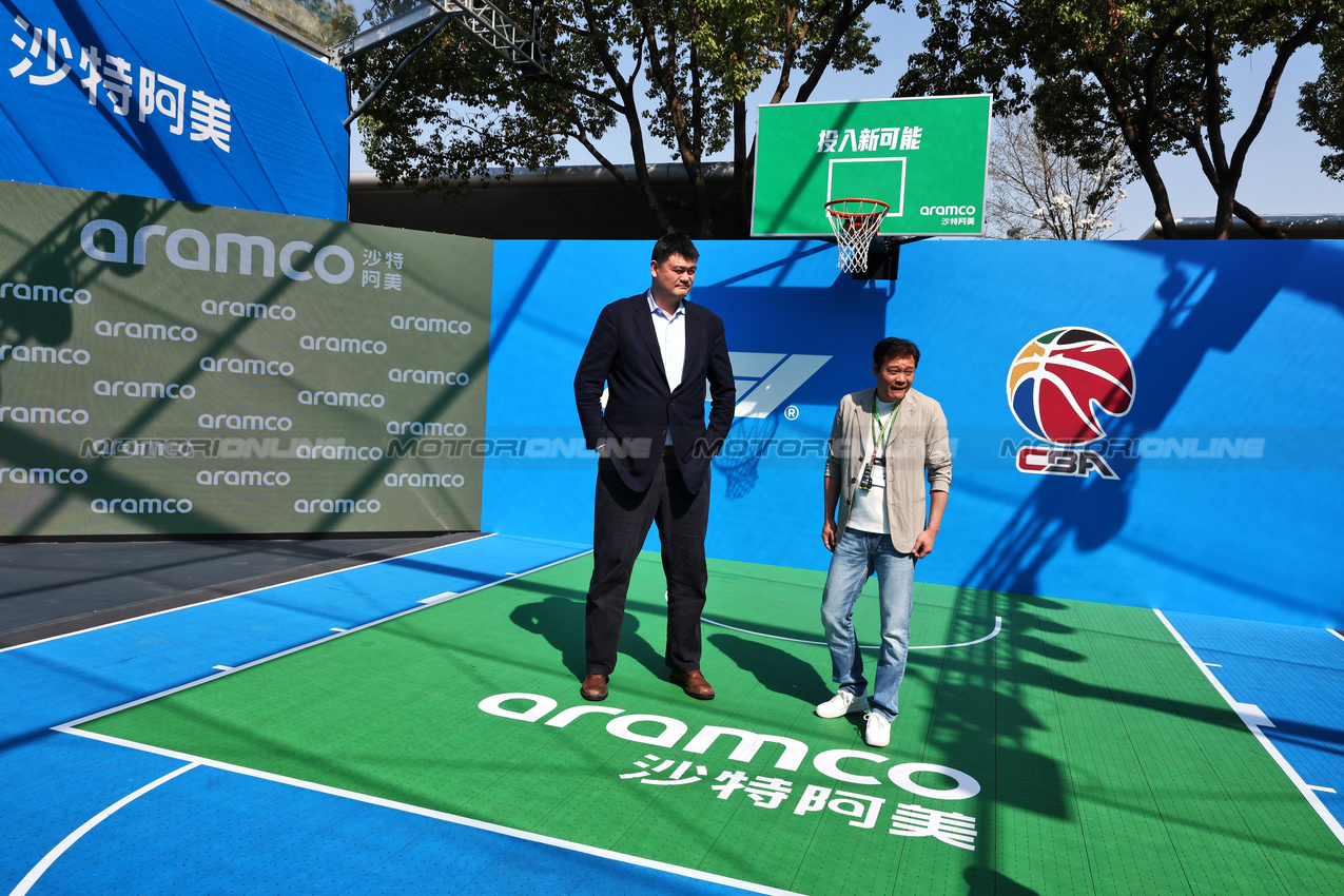 GP CINA, Yao Ming (CHN) Chinese Basketball Executive.

22.03.2025. Formula 1 World Championship, Rd 2, Chinese Grand Prix, Shanghai, China, Sprint e Qualifiche Day.

- www.xpbimages.com, EMail: requests@xpbimages.com © Copyright: Moy / XPB Images