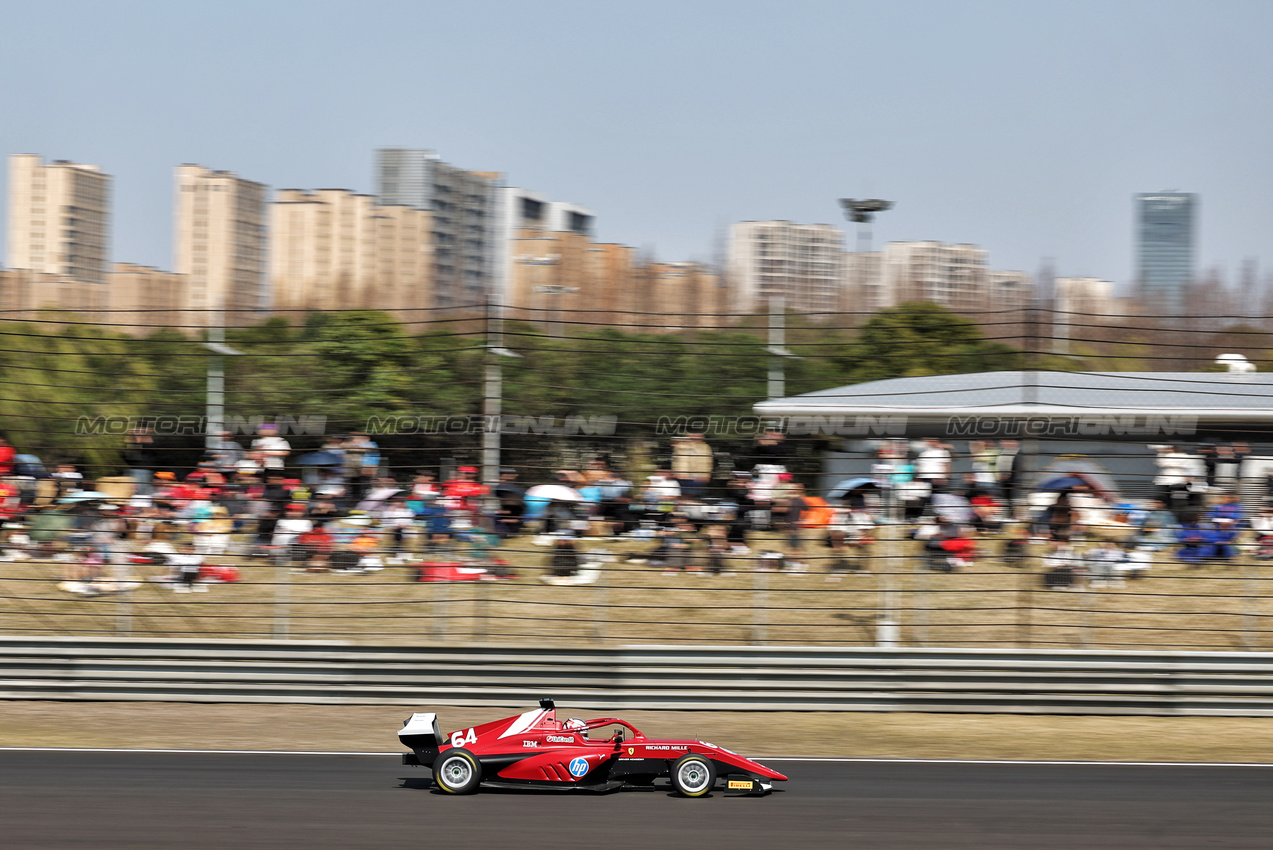 GP CINA, Maya Weug (NLD) MP Motorsport.

22.03.2025. FIA Formula Academy, Rd 1, Gara 1, Shanghai, China, Saturday.

- www.xpbimages.com, EMail: requests@xpbimages.com Copyright: XPB Images