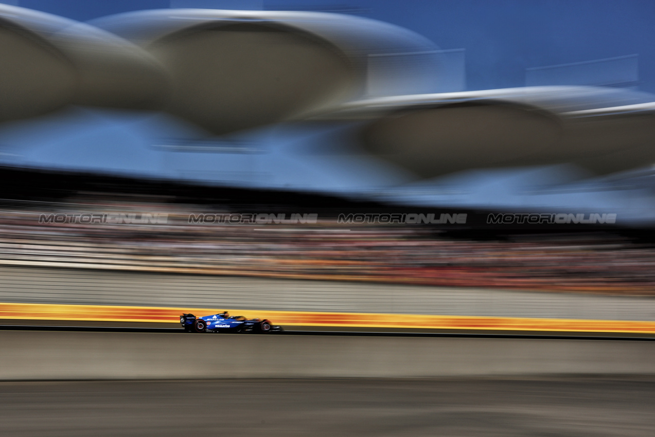 GP CINA, Alexander Albon (THA) Atlassian Williams Racing FW47.

22.03.2025. Formula 1 World Championship, Rd 2, Chinese Grand Prix, Shanghai, China, Sprint e Qualifiche Day.

- www.xpbimages.com, EMail: requests@xpbimages.com © Copyright: Charniaux / XPB Images