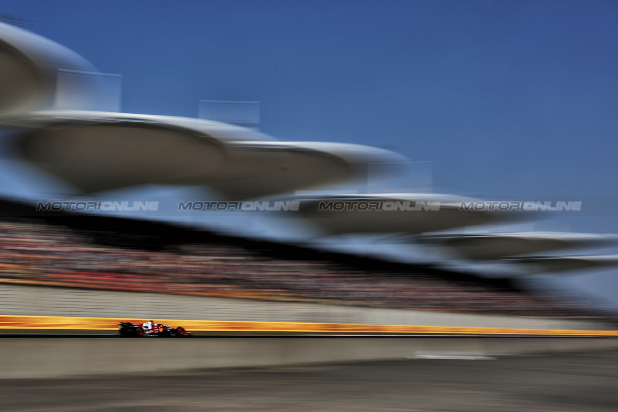 GP CINA, Charles Leclerc (MON) Ferrari SF-25.

22.03.2025. Formula 1 World Championship, Rd 2, Chinese Grand Prix, Shanghai, China, Sprint e Qualifiche Day.

- www.xpbimages.com, EMail: requests@xpbimages.com © Copyright: Charniaux / XPB Images