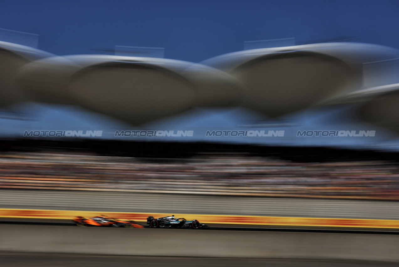 GP CINA, George Russell (GBR) Mercedes AMG F1 W16.

22.03.2025. Formula 1 World Championship, Rd 2, Chinese Grand Prix, Shanghai, China, Sprint e Qualifiche Day.

- www.xpbimages.com, EMail: requests@xpbimages.com © Copyright: Charniaux / XPB Images