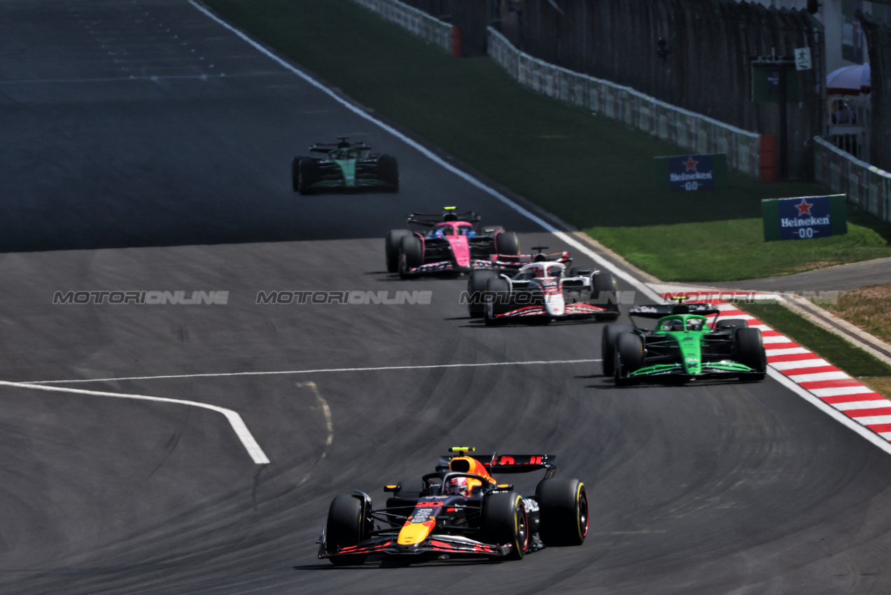 GP CINA, Liam Lawson (NZL) Red Bull Racing RB21.

22.03.2025. Formula 1 World Championship, Rd 2, Chinese Grand Prix, Shanghai, China, Sprint e Qualifiche Day.

- www.xpbimages.com, EMail: requests@xpbimages.com © Copyright: Batchelor / XPB Images