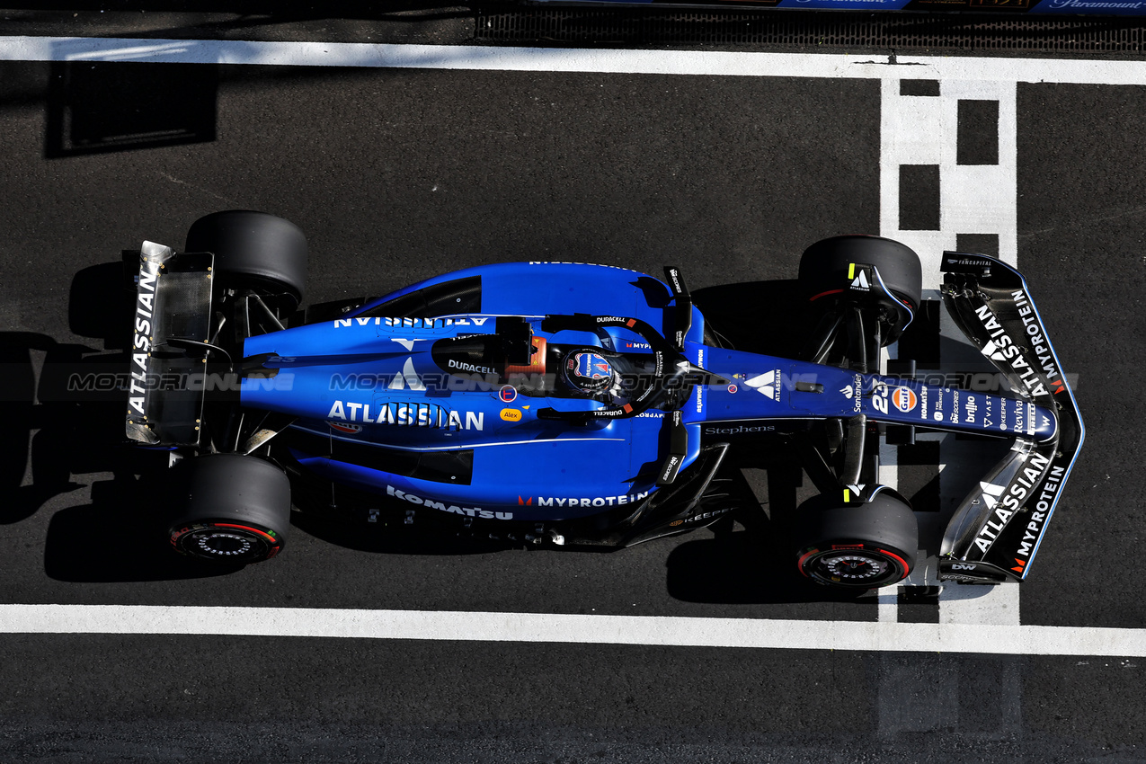 GP CINA, Alexander Albon (THA) Atlassian Williams Racing FW47.

22.03.2025. Formula 1 World Championship, Rd 2, Chinese Grand Prix, Shanghai, China, Sprint e Qualifiche Day.

- www.xpbimages.com, EMail: requests@xpbimages.com © Copyright: Moy / XPB Images