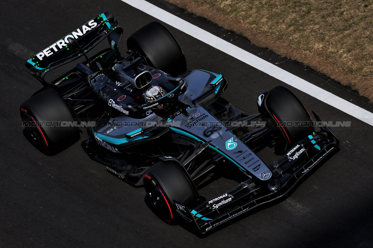GP CINA, George Russell (GBR) Mercedes AMG F1 W16.

22.03.2025. Formula 1 World Championship, Rd 2, Chinese Grand Prix, Shanghai, China, Sprint e Qualifiche Day.

- www.xpbimages.com, EMail: requests@xpbimages.com © Copyright: Moy / XPB Images