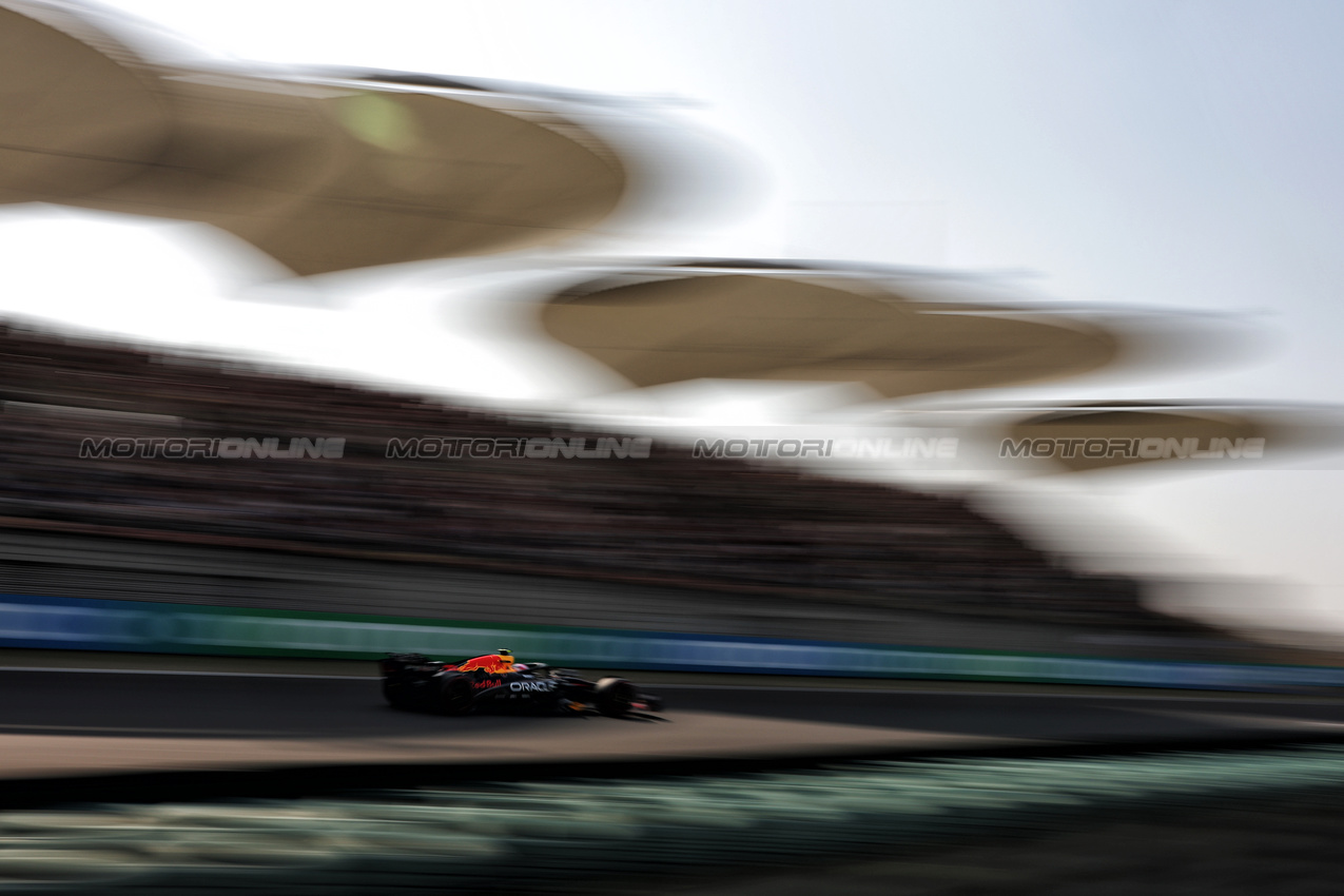 GP CINA, Liam Lawson (NZL) Red Bull Racing RB21.

22.03.2025. Formula 1 World Championship, Rd 2, Chinese Grand Prix, Shanghai, China, Sprint e Qualifiche Day.

- www.xpbimages.com, EMail: requests@xpbimages.com © Copyright: Charniaux / XPB Images