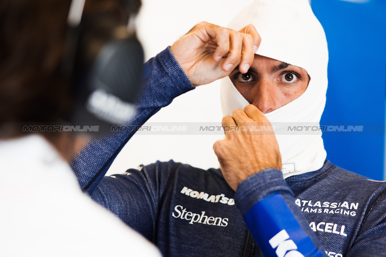GP CINA, Carlos Sainz (ESP) Atlassian Williams Racing.

22.03.2025. Formula 1 World Championship, Rd 2, Chinese Grand Prix, Shanghai, China, Sprint e Qualifiche Day.

- www.xpbimages.com, EMail: requests@xpbimages.com © Copyright: Bearne / XPB Images