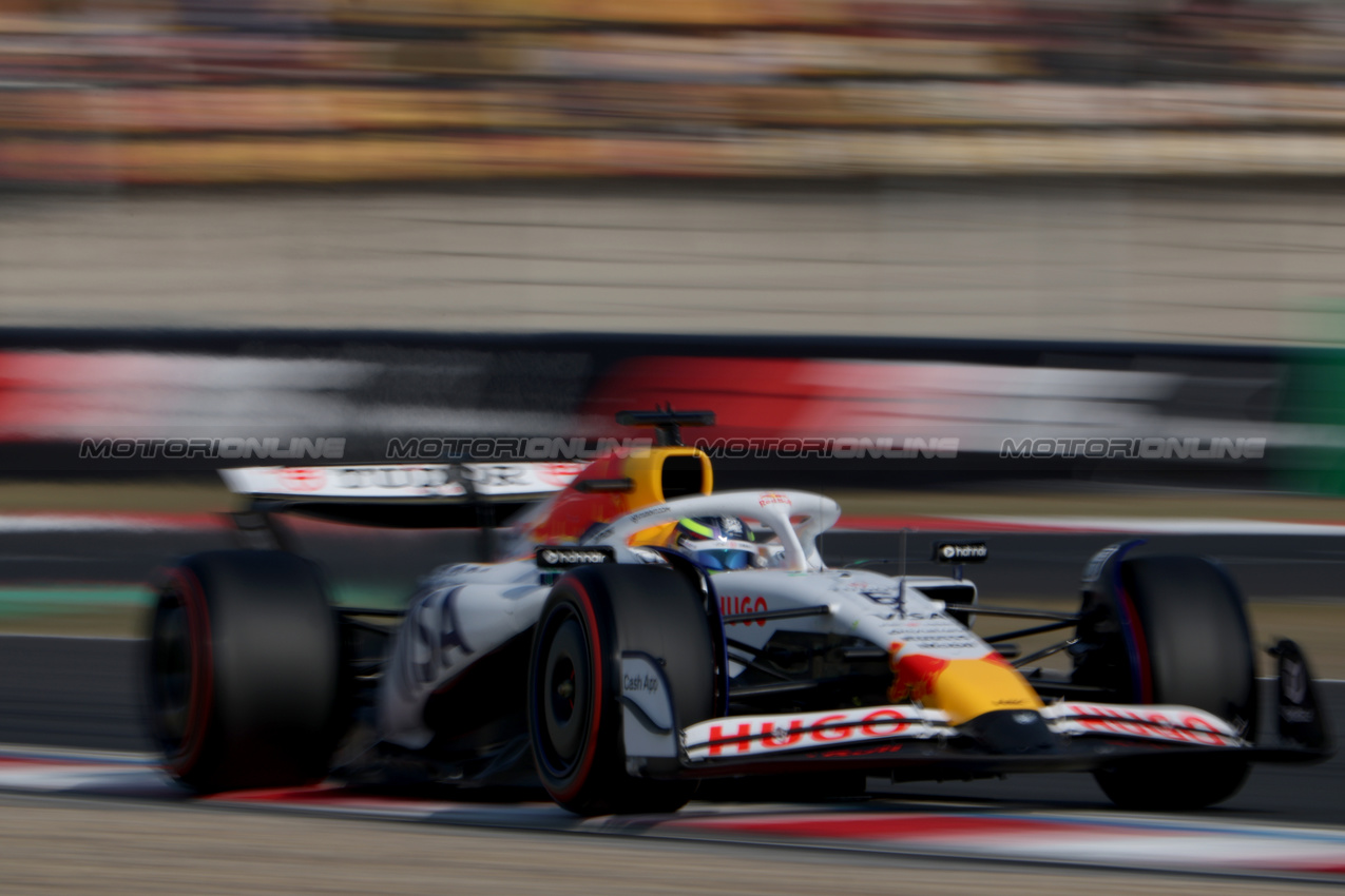GP CINA, Isack Hadjar (FRA) Racing Bulls VCARB 02.

22.03.2025. Formula 1 World Championship, Rd 2, Chinese Grand Prix, Shanghai, China, Sprint e Qualifiche Day.

 - www.xpbimages.com, EMail: requests@xpbimages.com © Copyright: Coates / XPB Images