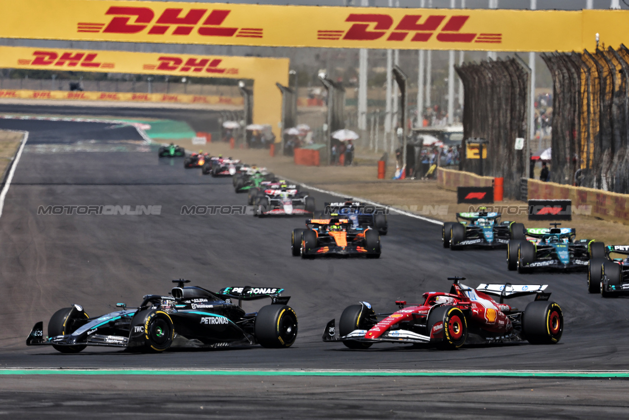 GP CINA, George Russell (GBR) Mercedes AMG F1 W16 e Charles Leclerc (MON) Ferrari SF-25.

22.03.2025. Formula 1 World Championship, Rd 2, Chinese Grand Prix, Shanghai, China, Sprint e Qualifiche Day.

- www.xpbimages.com, EMail: requests@xpbimages.com © Copyright: Bearne / XPB Images