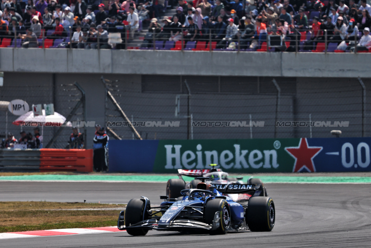 GP CINA, Alexander Albon (THA) Atlassian Williams Racing FW47.

22.03.2025. Formula 1 World Championship, Rd 2, Chinese Grand Prix, Shanghai, China, Sprint e Qualifiche Day.

- www.xpbimages.com, EMail: requests@xpbimages.com © Copyright: Batchelor / XPB Images