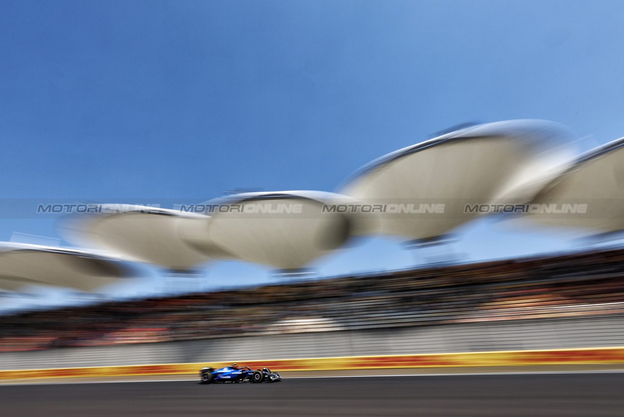 GP CINA, Carlos Sainz (ESP) Atlassian Williams Racing FW46.

21.03.2025. Formula 1 World Championship, Rd 2, Chinese Grand Prix, Shanghai, China, Sprint Qualifiche Day.

- www.xpbimages.com, EMail: requests@xpbimages.com © Copyright: Moy / XPB Images