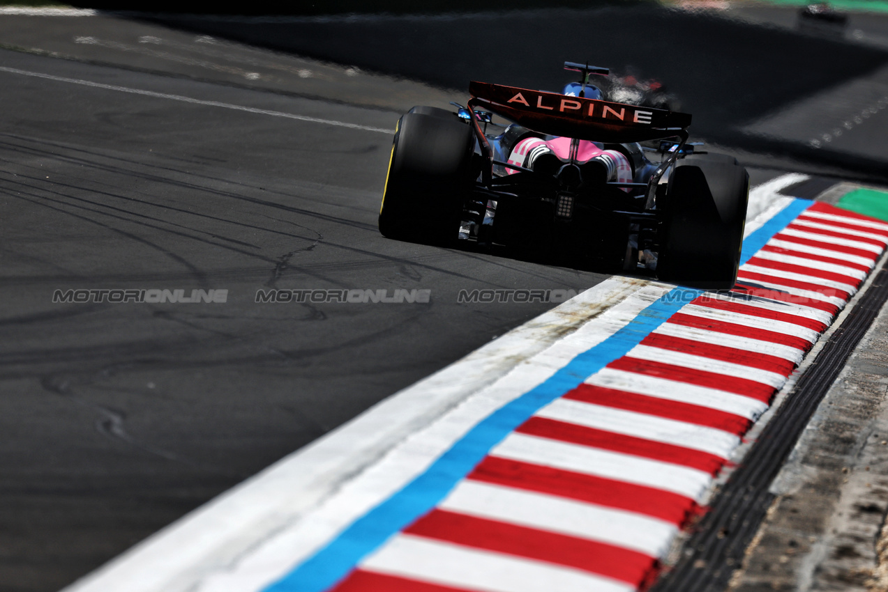 GP CINA, Pierre Gasly (FRA) Alpine F1 Team A525.

21.03.2025. Formula 1 World Championship, Rd 2, Chinese Grand Prix, Shanghai, China, Sprint Qualifiche Day.

- www.xpbimages.com, EMail: requests@xpbimages.com © Copyright: Moy / XPB Images