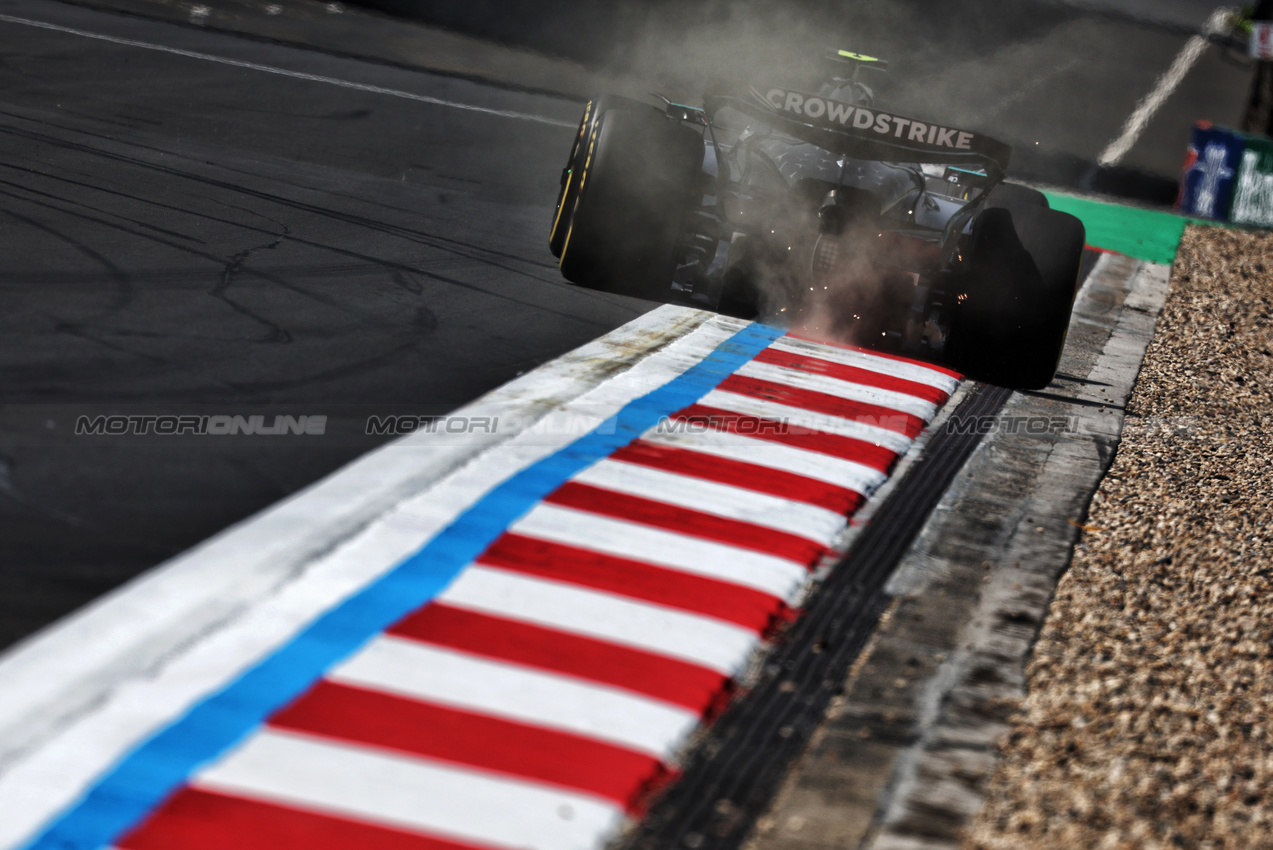 GP CINA, Andrea Kimi Antonelli (ITA) Mercedes AMG F1 W16.

21.03.2025. Formula 1 World Championship, Rd 2, Chinese Grand Prix, Shanghai, China, Sprint Qualifiche Day.

- www.xpbimages.com, EMail: requests@xpbimages.com © Copyright: Moy / XPB Images