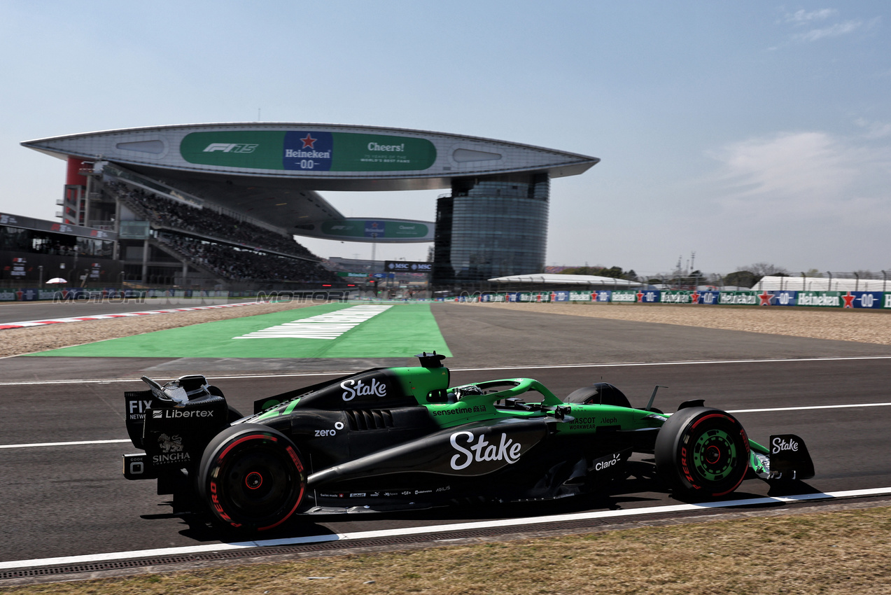 GP CINA, Nico Hulkenberg (GER) Sauber C45.

21.03.2025. Formula 1 World Championship, Rd 2, Chinese Grand Prix, Shanghai, China, Sprint Qualifiche Day.

- www.xpbimages.com, EMail: requests@xpbimages.com © Copyright: Moy / XPB Images