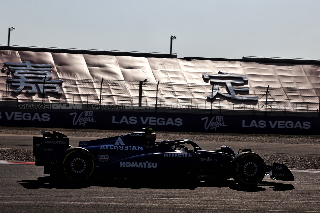 GP CINA, Carlos Sainz (ESP) Atlassian Williams Racing FW46.

21.03.2025. Formula 1 World Championship, Rd 2, Chinese Grand Prix, Shanghai, China, Sprint Qualifiche Day.

- www.xpbimages.com, EMail: requests@xpbimages.com © Copyright: Moy / XPB Images