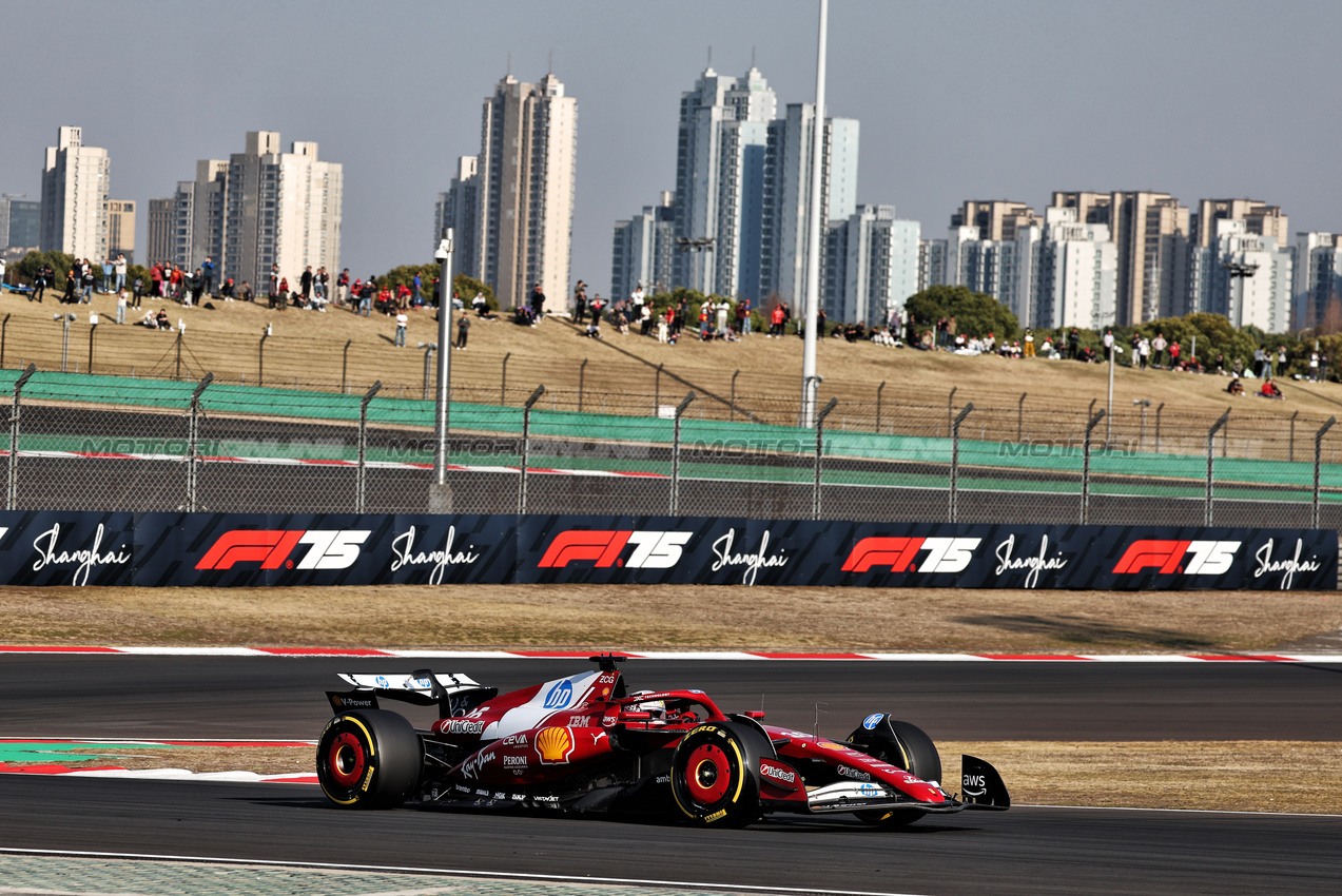 GP CINA, Charles Leclerc (MON) Ferrari SF-25.

21.03.2025. Formula 1 World Championship, Rd 2, Chinese Grand Prix, Shanghai, China, Sprint Qualifiche Day.

- www.xpbimages.com, EMail: requests@xpbimages.com © Copyright: Moy / XPB Images